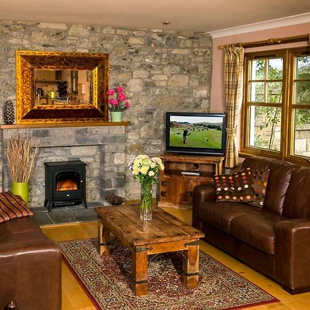 New Woll Estate Villa Ashkirk Luaran gambar